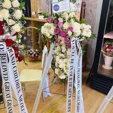 Will scared.of my life right now my friend may kill himself and i'm trying my best not to cry atm made with thoughtart. Funeral Flowers A Funeral For A Friend Annie Flower Shop Facebook