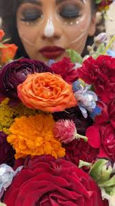 October Quinceañera! 😌. Catrina theme Quinceañera coming soon. , ., .,  Florals 💐 @eventstemsfloral , MUA @crisjennmakeup , Hair  @modernhairstylingg_ , #arickdavilaquince #dallasquinceanera ...