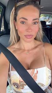 Follow me 😍 meeting my beautiful girlfriend