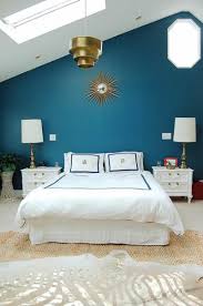 Chambre Bleu Canard Blanc Combles Miroir Soleil Suspension Laiton Jpg 800 1 206 Pixels Deco Chambre Bleu Deco Chambre Couleur Chambre Bleu