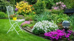 Taman bunga kertas tuanku lailatul shahreen. Flowerbed 173 Foto Taman Bunga Yang Indah Di Halaman Sebuah Rumah Persendirian Susunan Bunga Dengan Hiasan Batu Hiasan Bunga Kawasan Berhampiran Rumah