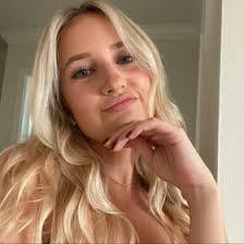 Jill Berg's Instagram, Twitter & Facebook