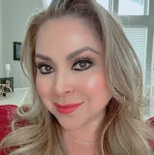 Feliz Día de Resurrección!! “Porque Él Vive, triunfaré mañana, porque Él  Vive, ya no hay temor. Porque yo sé que el futuro es suyo, la vida vale más  y más solo por