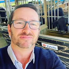 Denis Howard (@den_the_ag_journo) • Instagram photos and videos