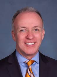 Knoxville mayoral candidates submit report