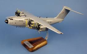 High payload combined with a large, outsized cargo hold. Airbus A400m Atlas Ltg 62 Luftwaffe Warbirdmodelle
