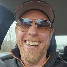 Michael Rothe's Instagram, Twitter & Facebook