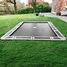 Rectangle Trampolines Buy Best Rectangle Trampolines With Enclosure In Ground Trampoline Backyard Trampoline Modern Backyard