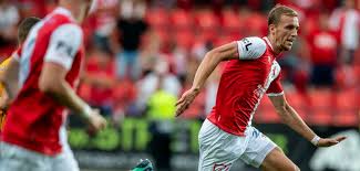 Slávisté tak půjdou do nadstavby se šestibodovým náskokem na plzeň. Online Slavia Hosti Zlin Sk Slavia Praha