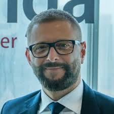 Stephen Haw (@HawStephen)