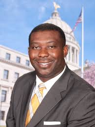 Gender wage gap bill dies in House