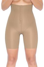 Yamuna Pacali Bel Korse Vizon