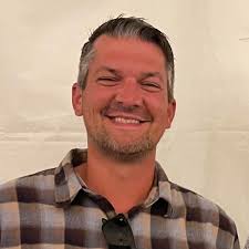 Who to pick with 1.09 in 12 team half ppr?