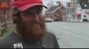 Man tries to recreate Forrest Gump's run