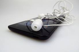 Allview V2 Viper i4G: Multimedia cu ...