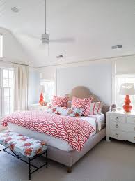 Bedroom decorating colors are the single most important, nay, the magic more examples of restful/neutral bedroom color schemes: 75 Unique Red Bedroom Ideas And Photos Shutterfly