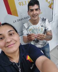 𝗨𝗻𝗮 𝗽𝗲𝗿𝘀𝗼𝗻𝗮 𝗰𝗼𝗻 𝘂𝗻 𝗴𝗿𝗮𝗻 𝗰𝗼𝗿𝗮𝘇𝗼𝗻 Es muy bonito ver  cómo la solidaridad puede marcar la diferencia en la vida de alguien. La  donación de 500 dólares para Amalia Núñez es un