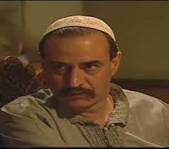 تخرج من كلية الفنون الجميلة في قسم النحت بالإضافة لكونه ممثل ومخرج مسرحي. 7amadi On Twitter Bassam Kousa Appreciation Tweet Ù„Ø§ ÙŠÙˆØ¬Ø¯ Ù…Ù…Ø«Ù„ Ø¹Ø±Ø¨ÙŠ ÙŠØ³ØªØ­Ù‚ Ø§Ù„Ø¥Ø´Ø§Ø¯Ø© ÙƒÙ…Ø§ Ù‡Ùˆ Ø§Ù„Ø­Ø§Ù„ Ù…Ø¹ Ø¨Ø³Ø§Ù… ÙƒÙˆØ³Ø§ Ù…Ø¨Ø¯Ø¹ Ù‚Ø¯Ù… Ø£Ø¯ÙˆØ§Ø± Ù„Ø§ ØªÙ†Ø³Ù‰ Ù…Ù† Ø§Ù„Ø§Ø¯Ø¹Ø´Ø±ÙŠ Ø§Ù„Ù…Ø®Ø±Ø² ÙÙŠ Ù„ÙŠØ§Ù„ÙŠ Ø§Ù„ØµØ§Ù„Ø­ÙŠØ© Ø§Ù„ÙŠ Ø´Ø®ØµÙŠØ©