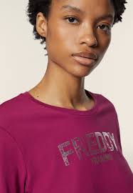 Women's Long-Sleeved T-Shirts