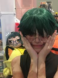 Sharing con experience and seeking photos