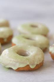 Homemade White Chocolate Matcha Donuts Sugar And Charm Recipe Donut Recipe Easy Homemade Donut Recipes White Chocolate Recipes