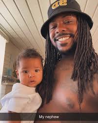 Dj'ing at bar 9 tonight come see me