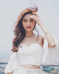 鄧麗欣, 朱柏康, 岑珈其, 陳俞希, 麥子樂, 陳健朗, 許素瑩, 盧鎮業, 易健兒, 林二汶, 鮑起靜, 金草, 袁綺雯 片長 : æå¹ éº¥å­æ¨ç´èªè¿½éé³ä¿å¸å³èè»'çå¤§é' è½èé«å'åãå é¦æ¸¯01 å³æå¨æ¨