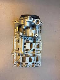New Bmw Original Oil Pump For Engine N47d20a 2 0 Diesel E90 E60 120d 320d 520d N47 Part Number 7798014 New Bmw Original Oil Engineering