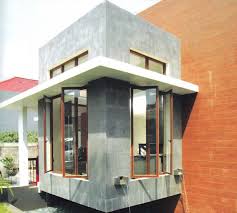 Sehingga dengan begitu akan jauh dari potensi kebocoran pada bagian atap, karena terpasang jalur untuk air mengalir. 30 Model Kanopi Jendela Minimalis Rumah Kamar