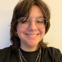 Tracy Pineiro's Instagram, Twitter & Facebook