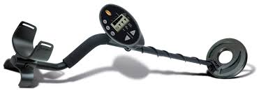 Here is a review of bounty hunter gold digger metal detector that you must know when buying it from the market the metal detector has an amazing design that makes it excellent since you can use all types of metals depending on the best ones you want during your market purchase. Bounty Hunter Discovery 1100 Metal Detector Bresser