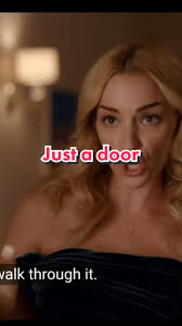 just a door #3 #ginnyandgeorgia #ginnymiller #georgiamiller #netflix  #whattowatch #fyp