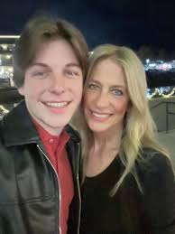 Dinner with the boy Mikey Jantzen and always dining local in EDH! Mark  Platt and Karoline Connolly Platt we love South Fork Grille El Dorado  Hills❤️