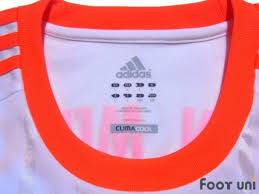 Bayern's new 2012/13 jersey has been made by adidas and will be worn when fcb take on stuttgart this weekend. Bayern Munich 2012 2013 Away Shirt Adidas Bundesliga Football Shirts Soccer Jerseys Vintage Classic Retro Online Store From Footuni Japan