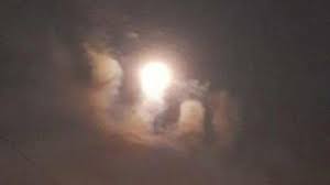 Dia berteriak, potong pohon itu, juga cabangnya. Makna Melihat Lafadz Allah Di Langit Masnurul