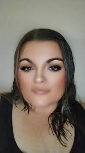 Ashley Newbury's Instagram, Twitter & Facebook