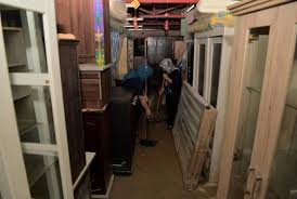 Boleh whatssapp dan call sy di. Perabot Banjir Semurah Rm10 Dilelong Di Kota Tinggi