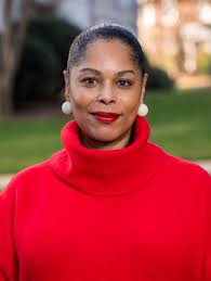 Michelle Lanier's Instagram, Twitter & Facebook