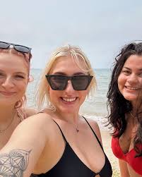 outer banks: season 3 episode 1