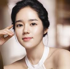Top 10 Most Beautiful Korean Actresses Korean Beauty Secrets Straight Eyebrows Korean Makeup Look