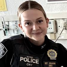 Lily Graham #3003 : 50-a.org