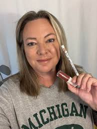 overuse of lip liner