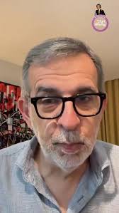 Good morning! This is us at 6:30 am getting ready to say hi to America. Hi  America. We love you.🇺🇸 Hot Bench