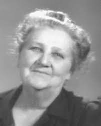 Eva Mcdowell's Instagram, Twitter & Facebook