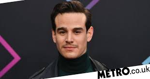 Shadowhunters alum Alberto Rosende set to star in Chicago Fire