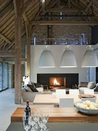 1001 Idees Pour Transformer Une Cheminee Rustique En Moderne Architecture D Interieur Maison Renovation Maison