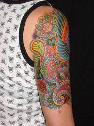I think paisley tattoos are some of the nicest tattoos i've seen. Whoa Paisley Tattoos Paisley Tattoo Design Paisley Tattoo