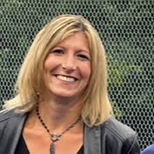 Kerry Preston's Instagram, Twitter & Facebook