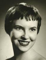 Bryn Schwartz's Instagram, Twitter & Facebook