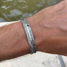 Commandez à présent en toute simplicité et en toute sécurité sur le thomas online shop officiel! Bracelet Jonc Plume Navajo En Argent 925 Bijou Homme Detail De Mode
